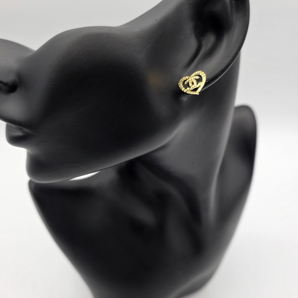 18k Japan Gold Heart Earrings
